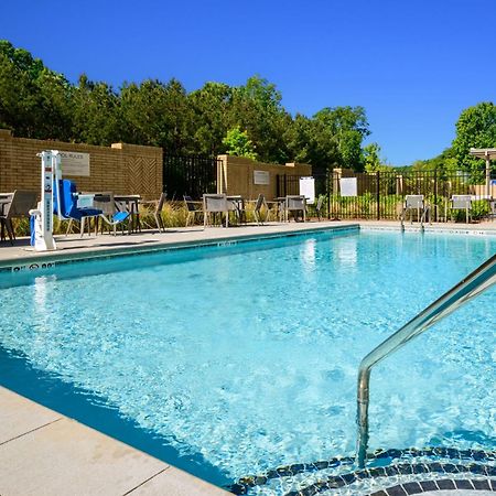 Courtyard By Marriott Raleigh Cary Crossroads Ξενοδοχείο Εξωτερικό φωτογραφία