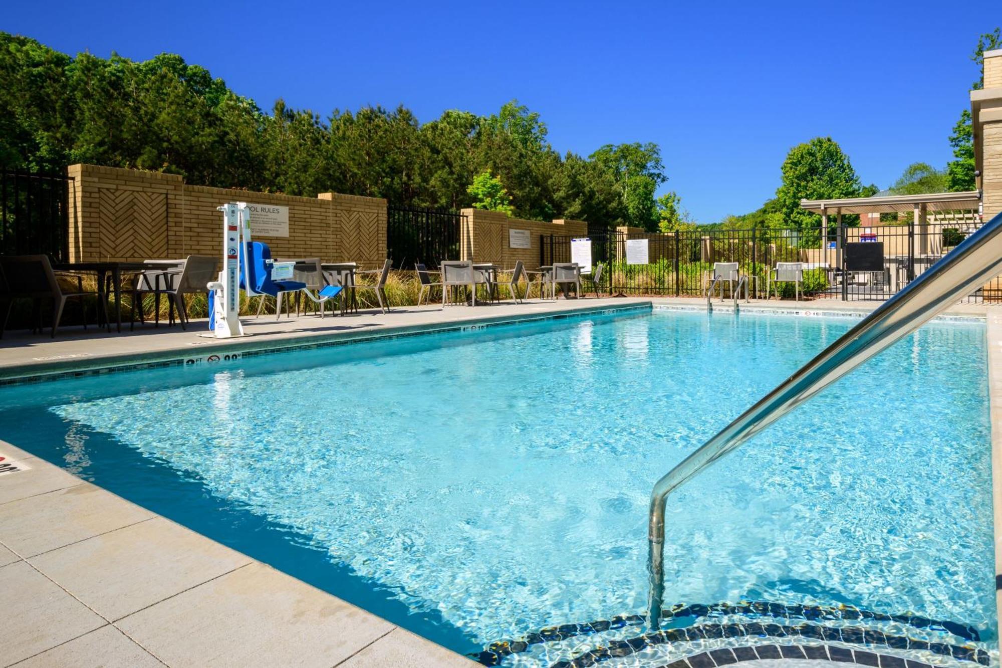 Courtyard By Marriott Raleigh Cary Crossroads Ξενοδοχείο Εξωτερικό φωτογραφία