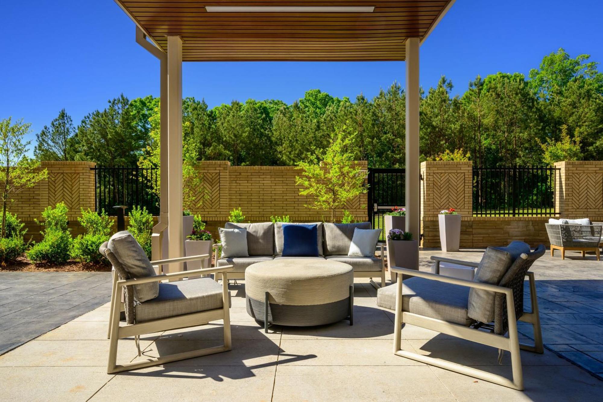 Courtyard By Marriott Raleigh Cary Crossroads Ξενοδοχείο Εξωτερικό φωτογραφία