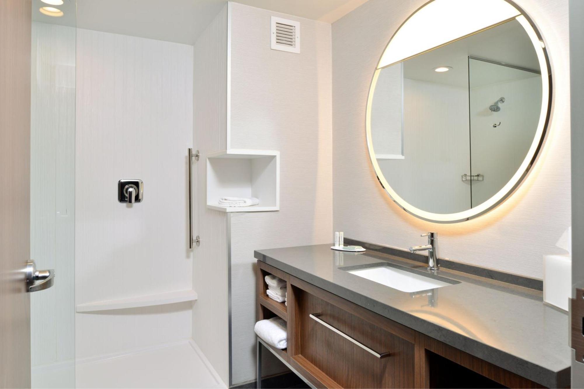 Courtyard By Marriott Raleigh Cary Crossroads Ξενοδοχείο Εξωτερικό φωτογραφία