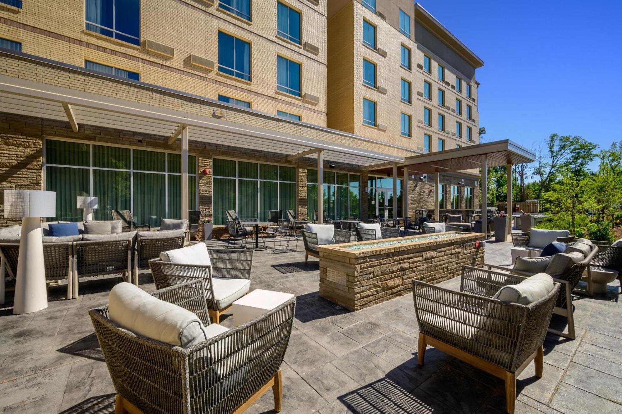 Courtyard By Marriott Raleigh Cary Crossroads Ξενοδοχείο Εξωτερικό φωτογραφία