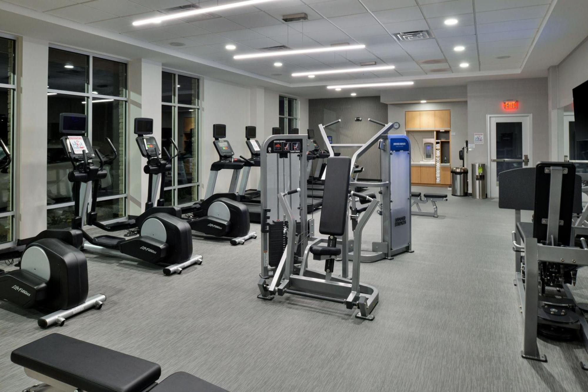 Courtyard By Marriott Raleigh Cary Crossroads Ξενοδοχείο Εξωτερικό φωτογραφία